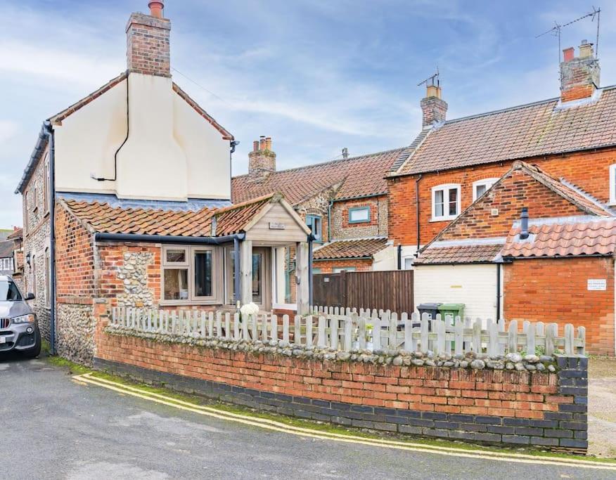 3 Mill Street - Norfolk Cottage Agency Holt  Exterior photo